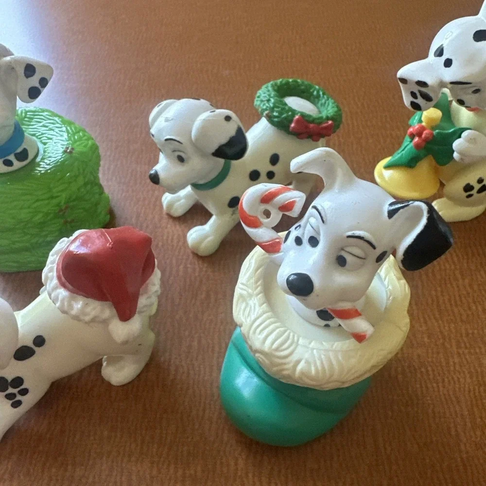 Vintage 1996 Disney 101 Dalmatians‎  Happy Meal Christmas Collectors Figures